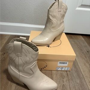 Soda Beige Western Heeled Boots